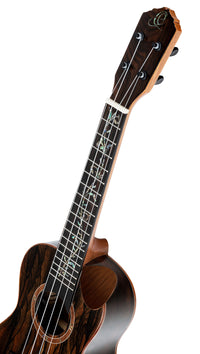 ORTEGA RUET-ZC Elite Konzert Elektro-Akustik-Ukulele, Natural